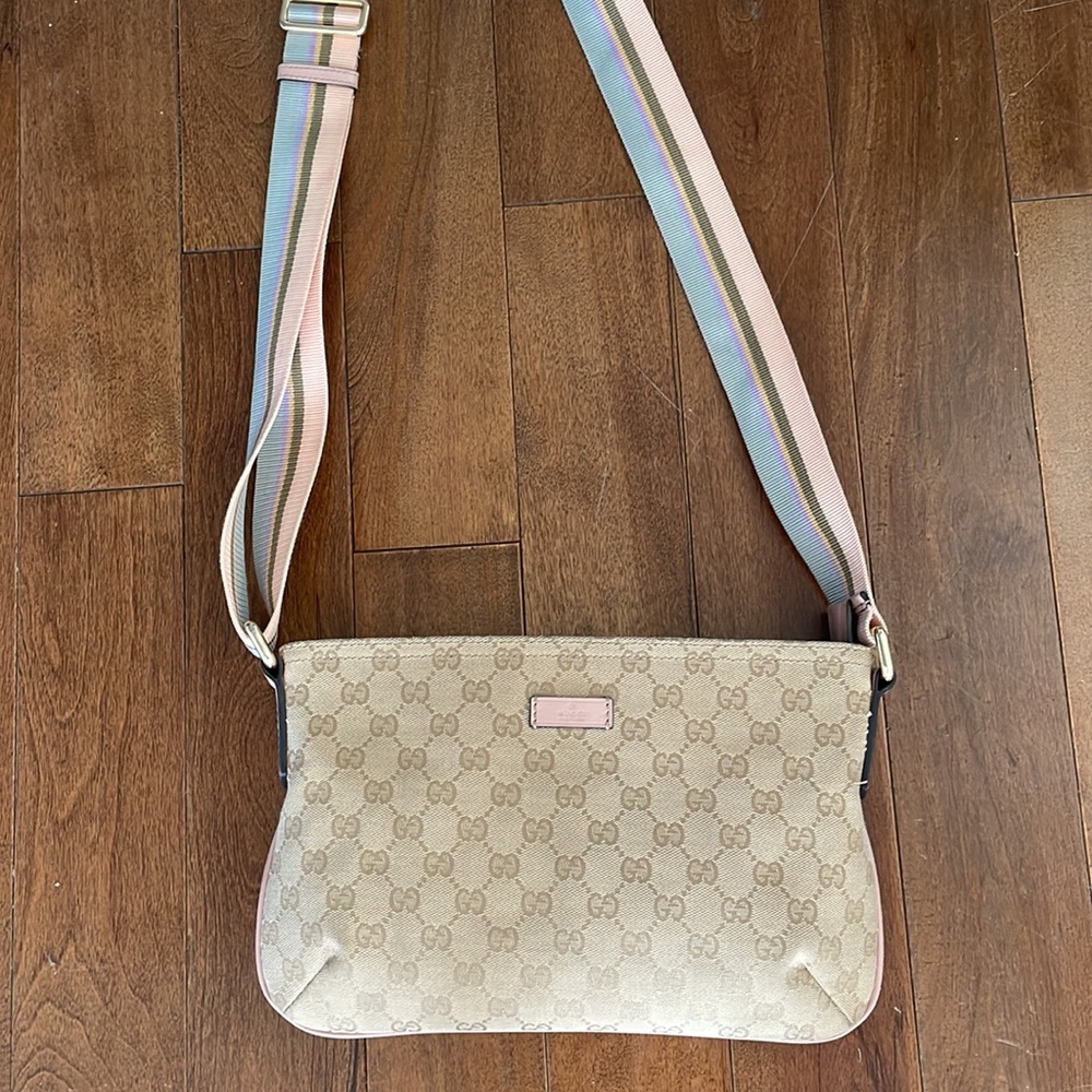 Faux Gucci crossbody